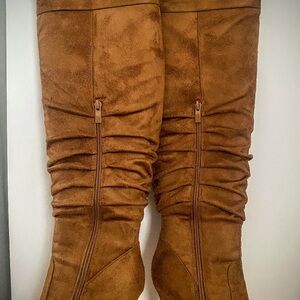 Elegant Tan Over-the-Knee Boots